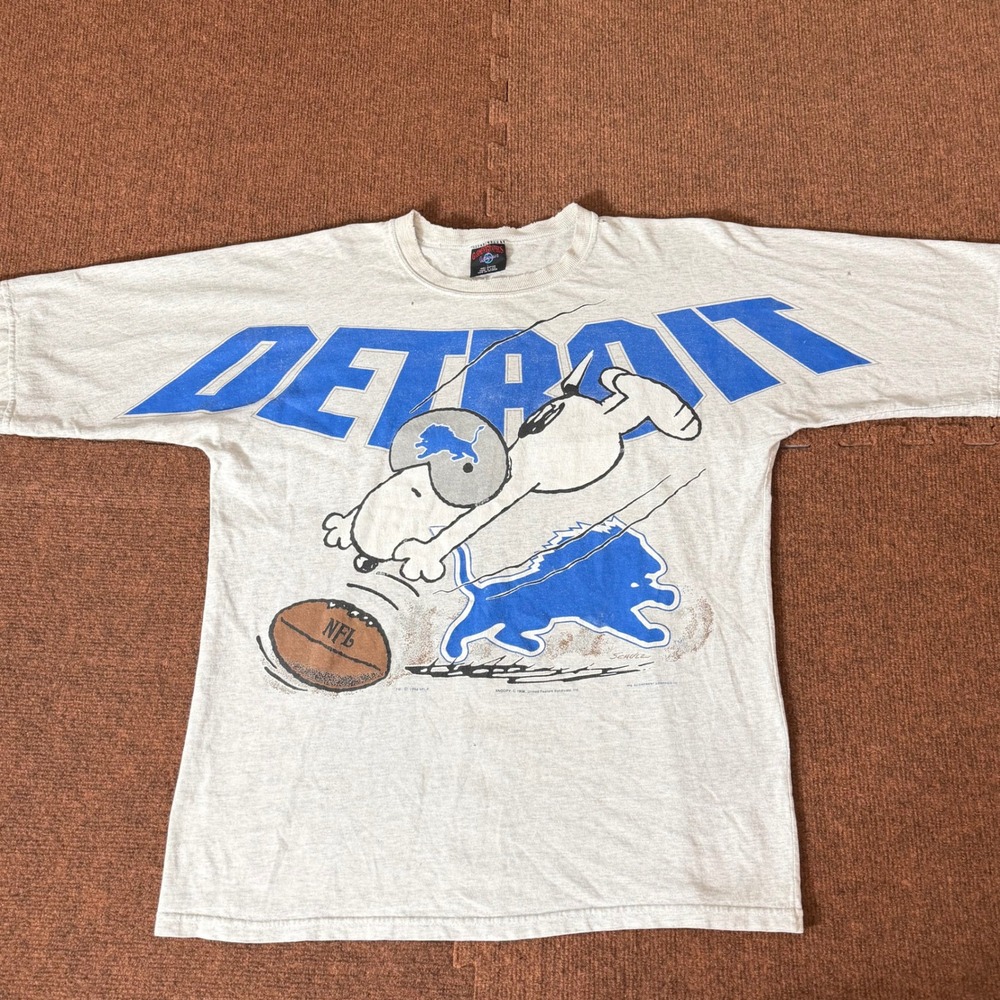 Vintage 1994 Detroit Lions Snoopy T-Shirt Garment Graphics Peanuts Large Gray